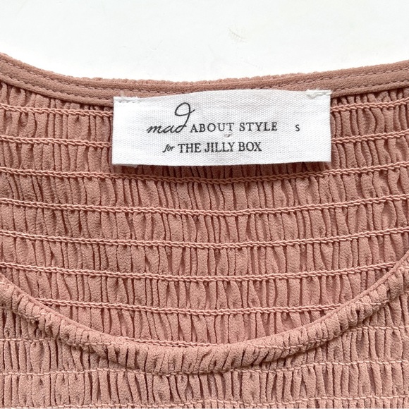 Elegant Pink Midi Dress - Picture 6 of 13